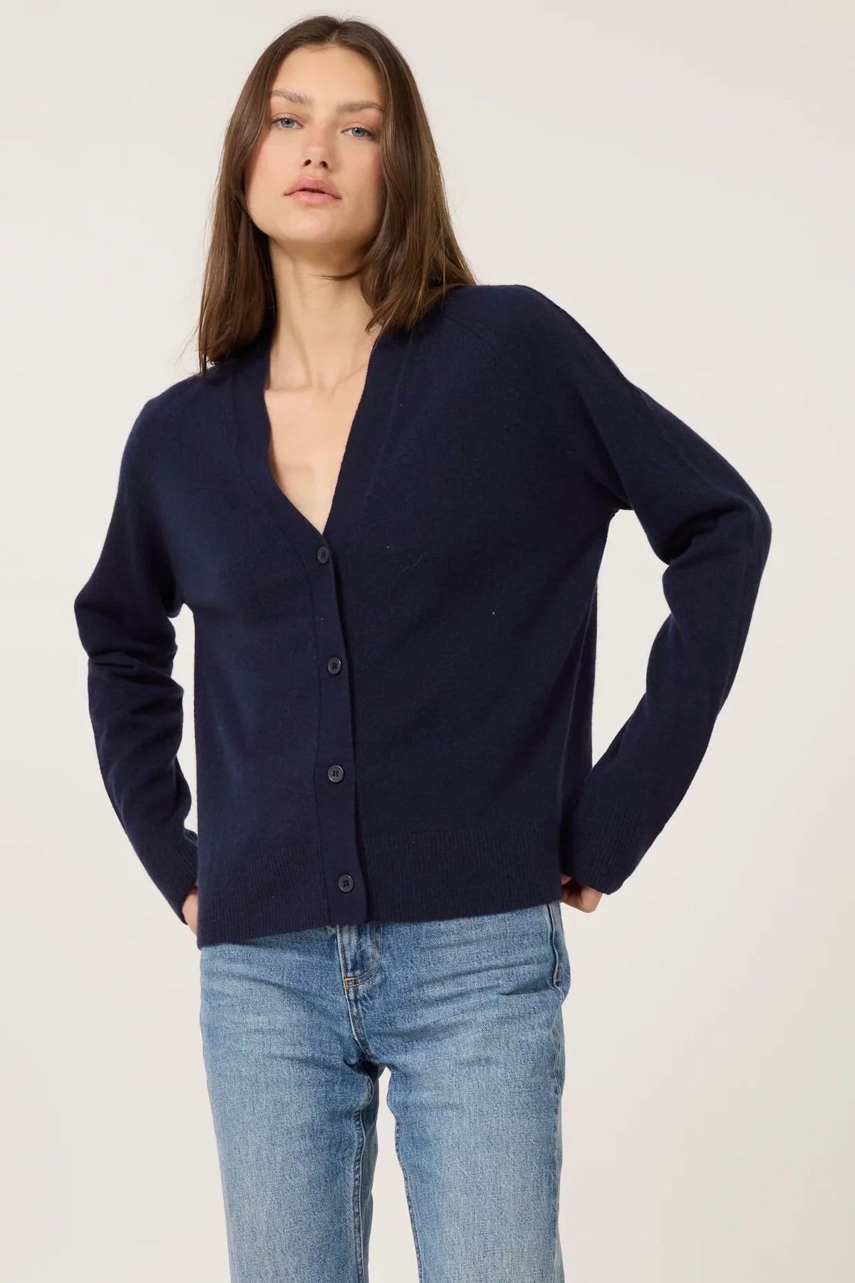 Sloane Cashmere Cardigan Sweaters & Knits One Grey Day