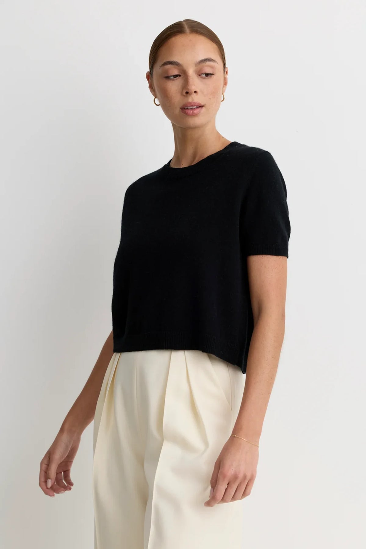 Kadri Cashmere Crew Tee Sweaters & Knits One Grey Day