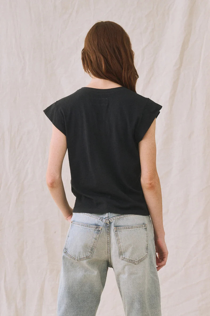 The Peak Shoulder Tee T-Shirts The Great