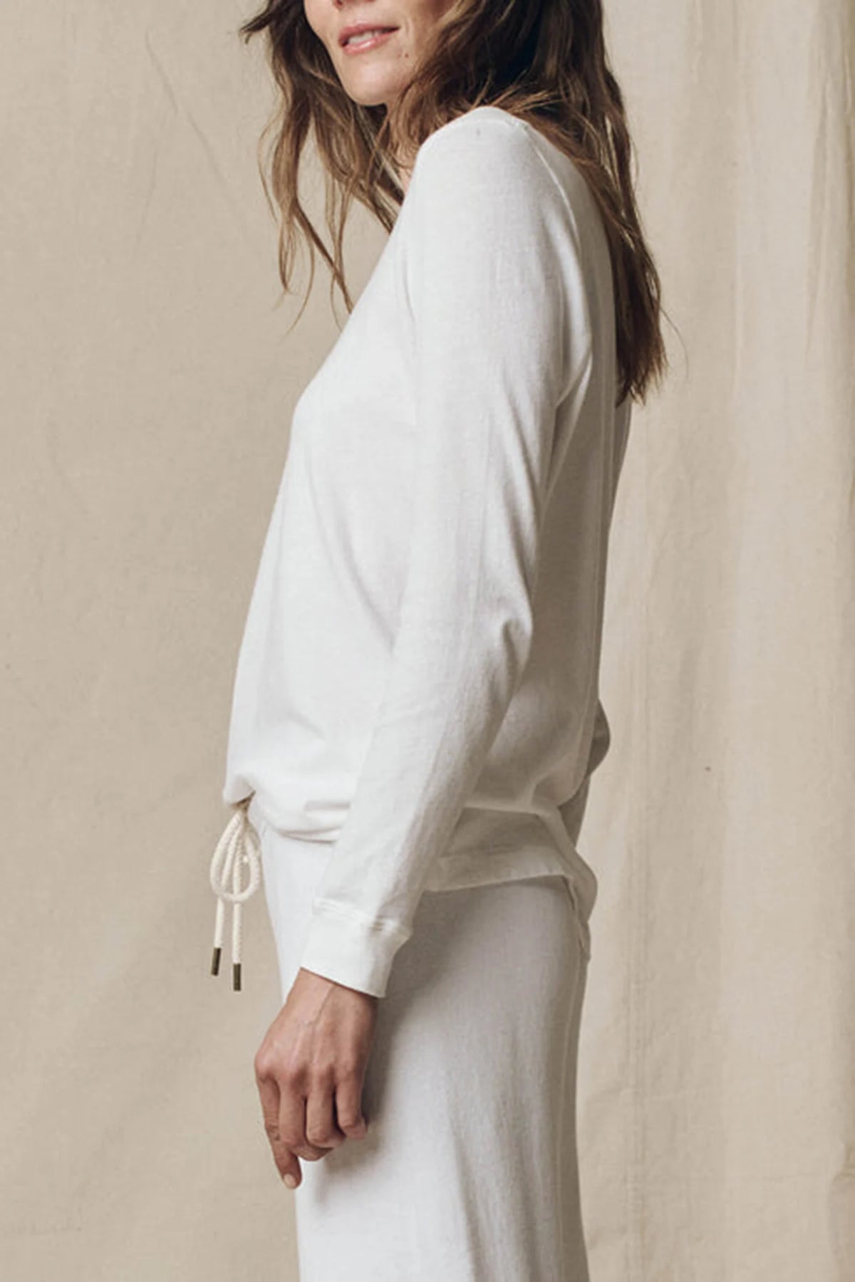 The Long Sleeve Slim Tee T-Shirts & Tanks The Great