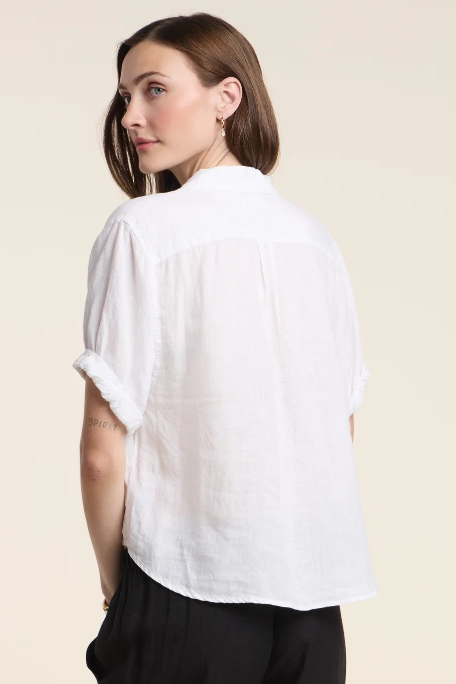 Vivica Linen Top Shirts &amp; Tops Velvet by Graham &amp; Spencer