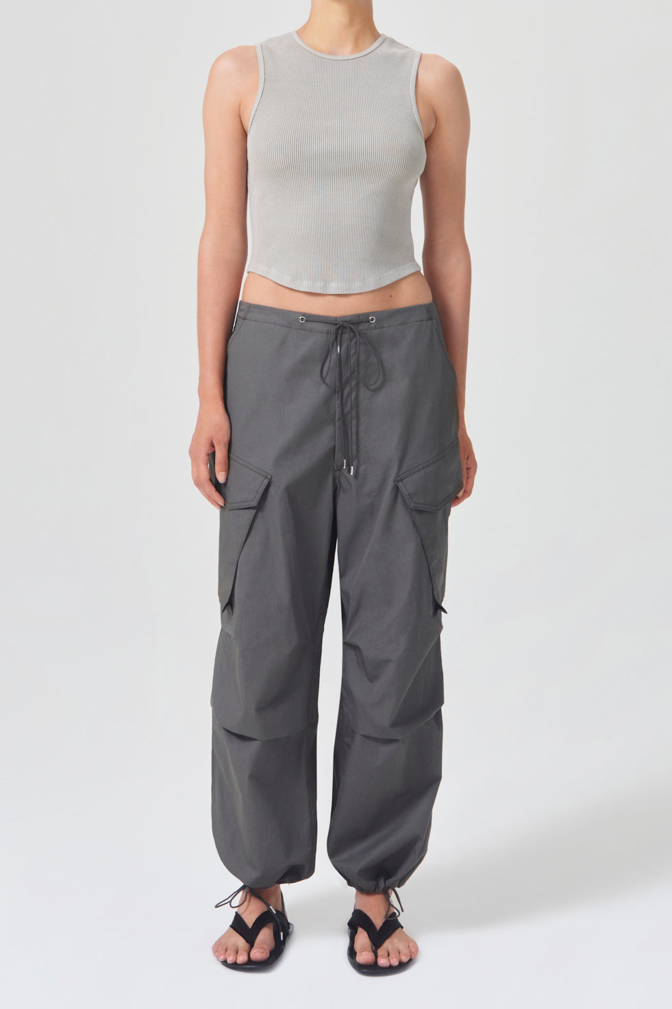 AGOLDE-Ginerva-Cargo-Pant-Caviar