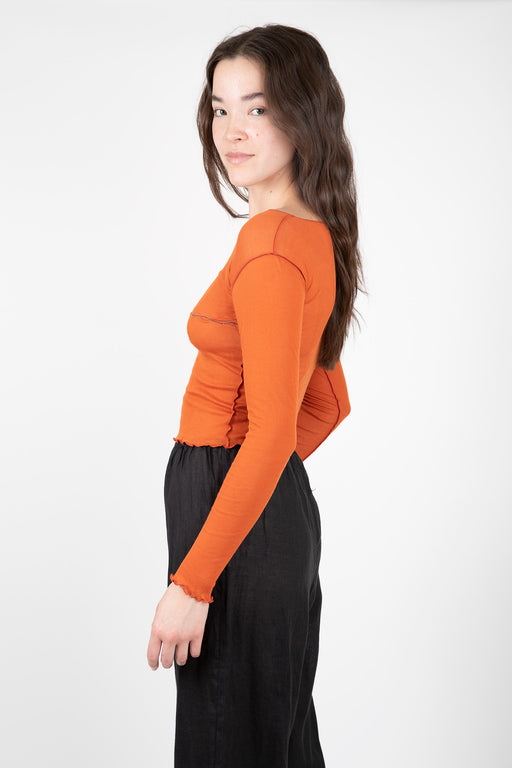 Baserange-Tabbys-Star-Long-Sleeve-Hero-Red