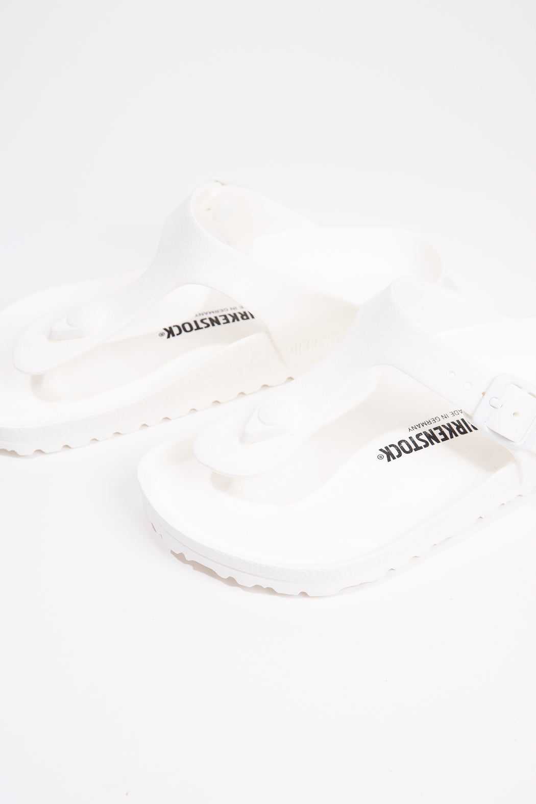 Birkenstock-Gizeh-Essentials-EVA-Sandal-White
