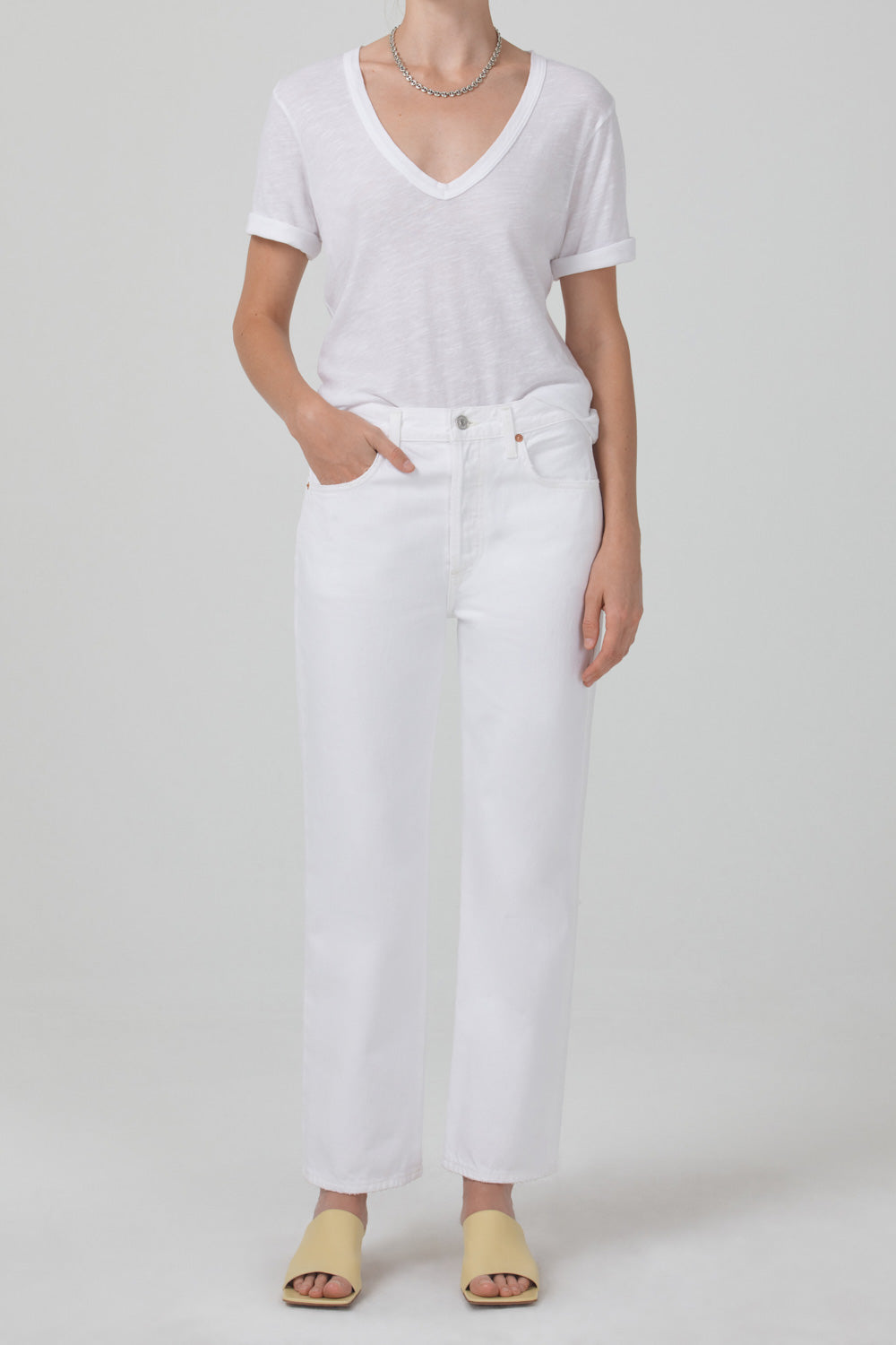 Cecilie Relaxed V-Neck