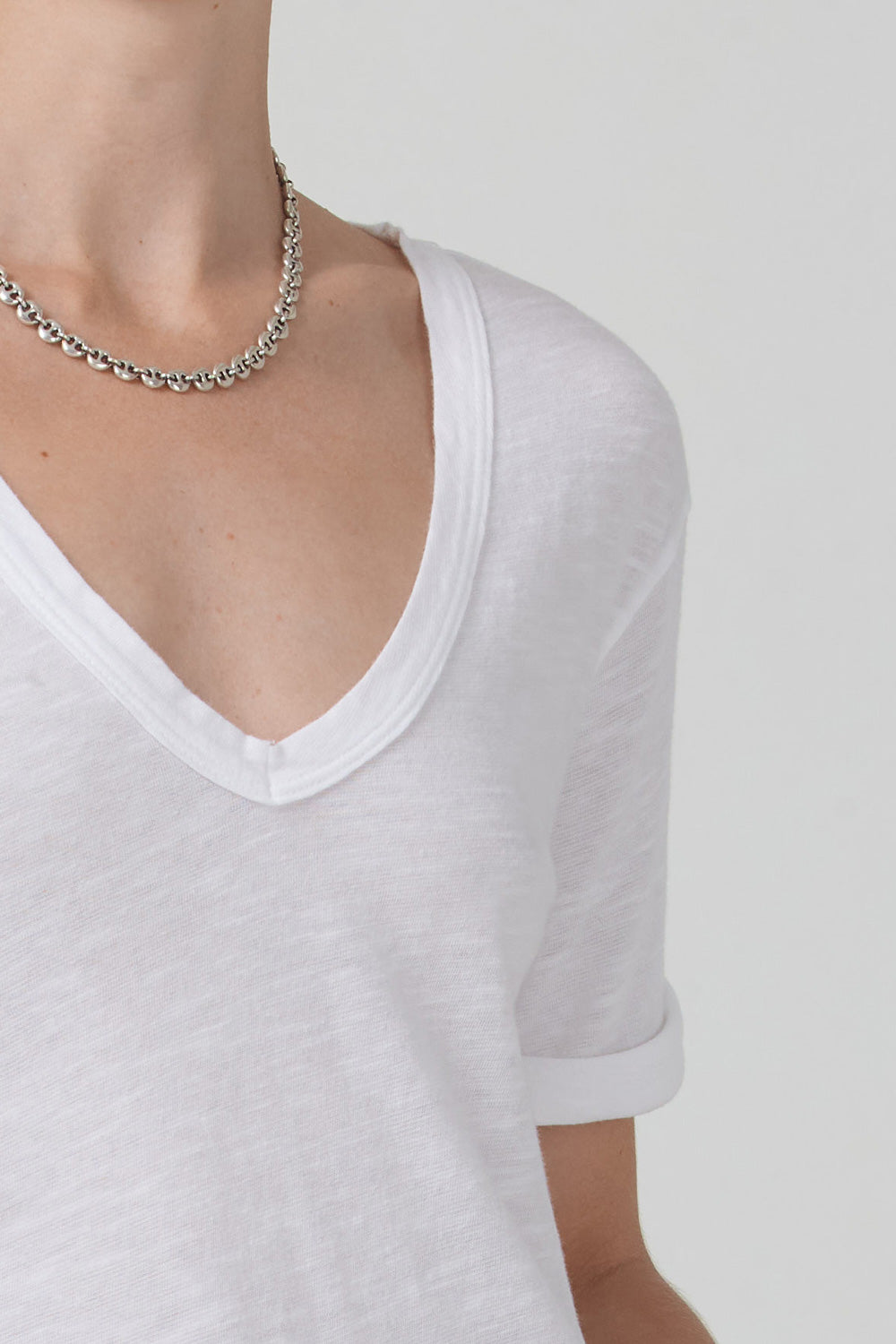 Cecilie Relaxed V-Neck