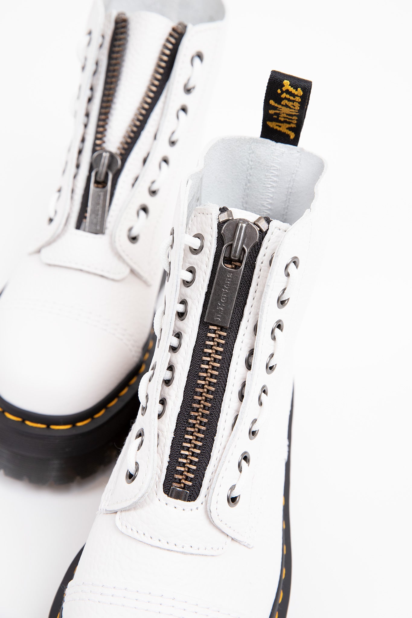 Dr-Martens-Sinclair-Leather-Platform-Boots-White-Milled-Napa