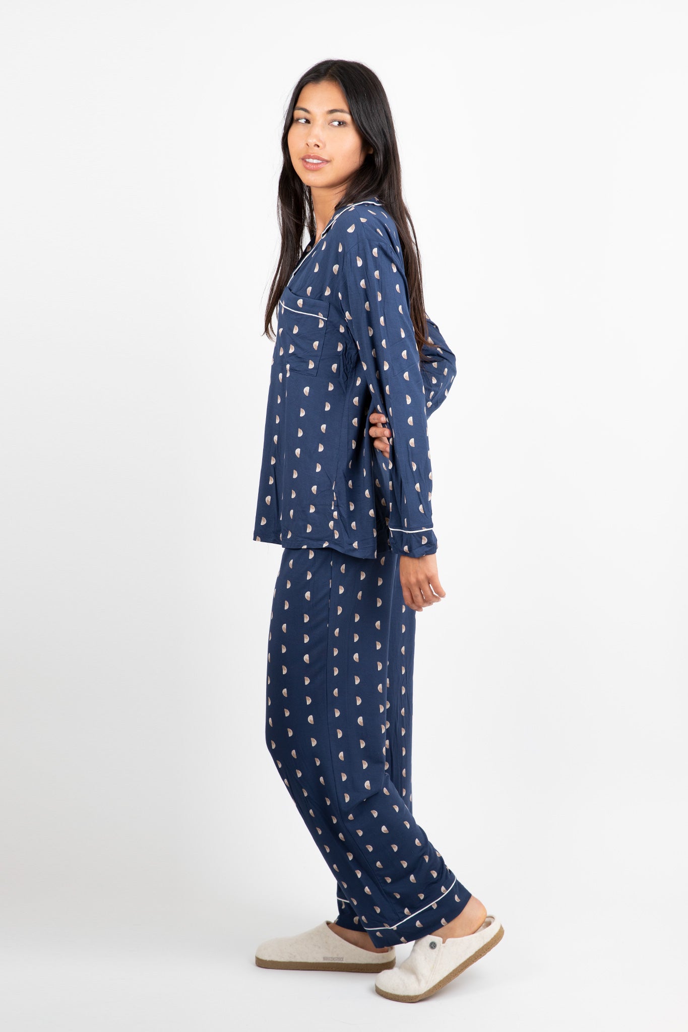 Eberjey-Gisele-Long-PJ-Set-Moonlight-Navy-Ivory