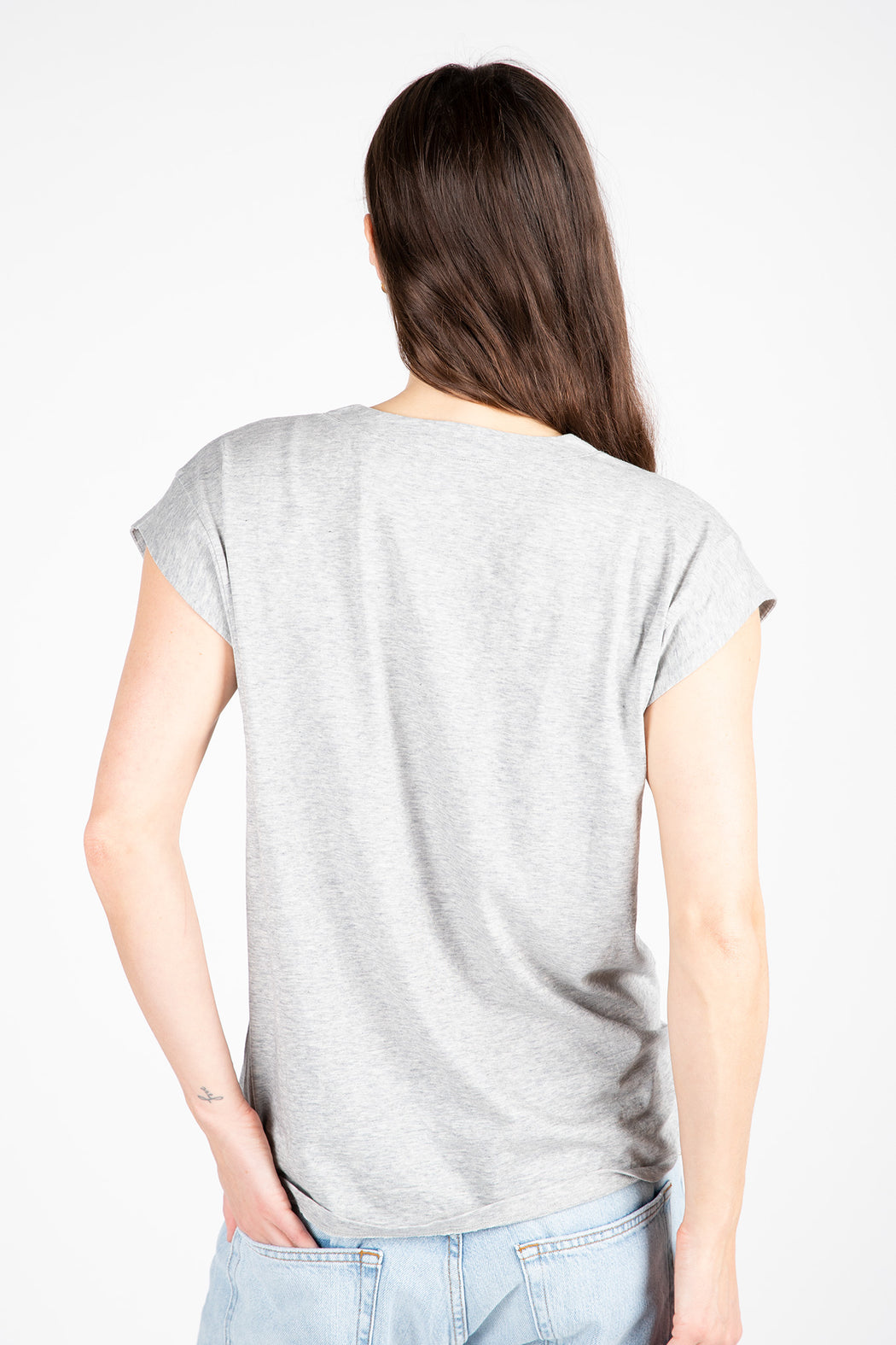 FRAME-Le-Mid-Rise-V-Neck-Tee-Gris-Heather