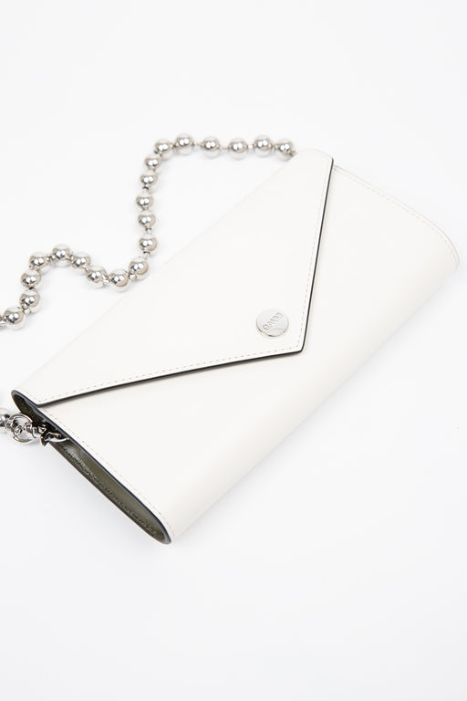 Ganni-Banner-Envelope-Chain-Wallet-Egret