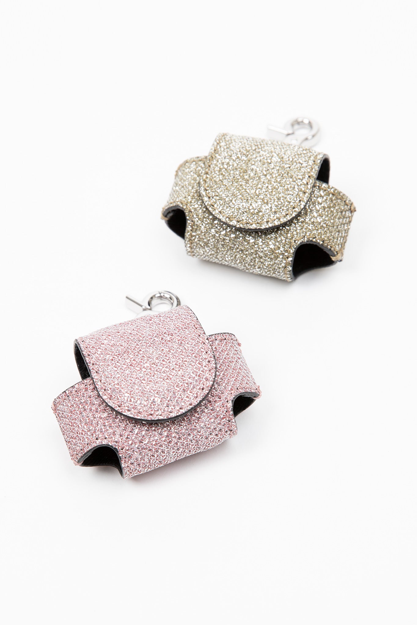 Ganni-Banner-Glitter-Airpods-Pro-Case-Light-Lilac