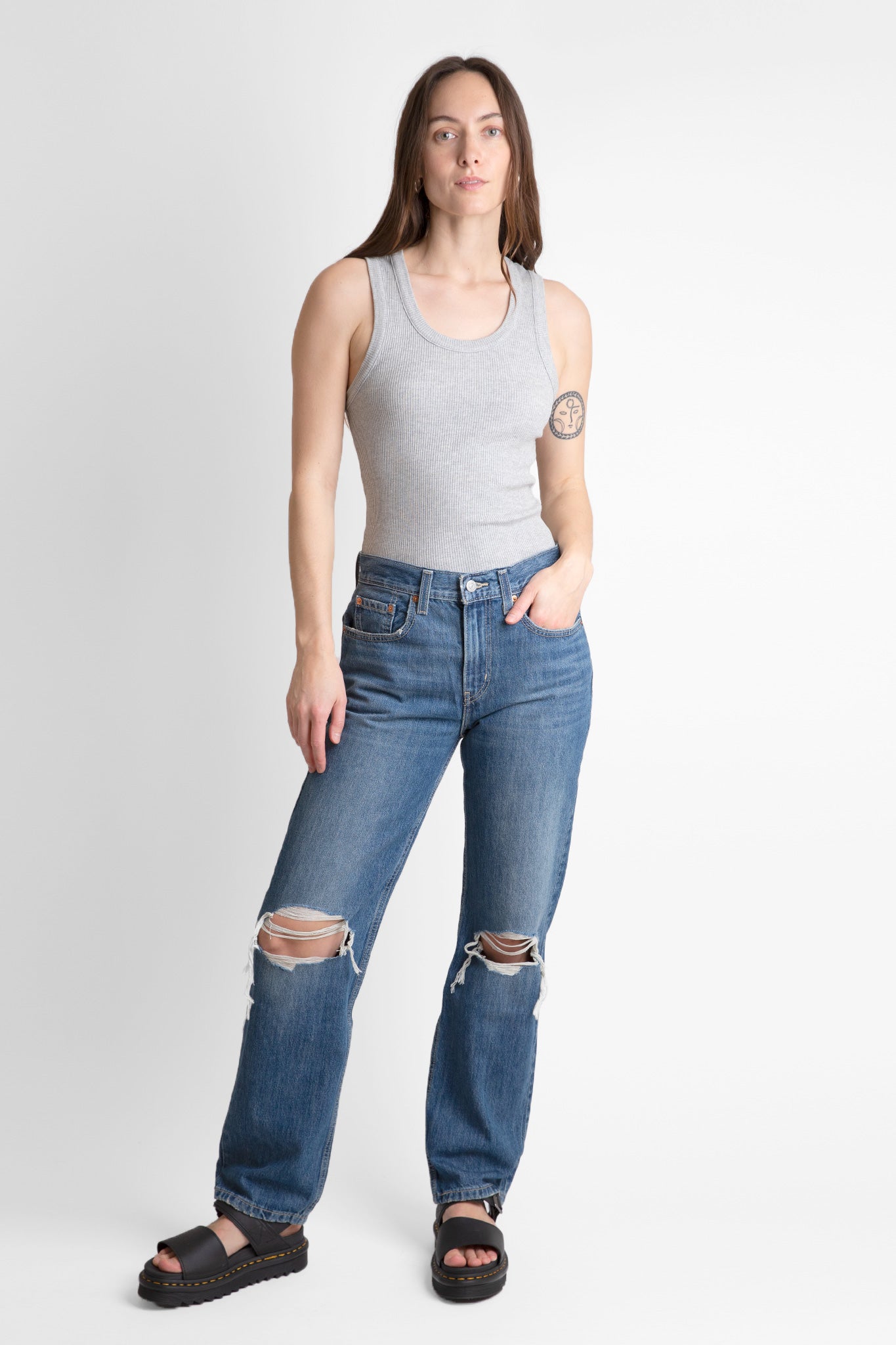Levis-Low-Pro-Jeans-Breathe-Out