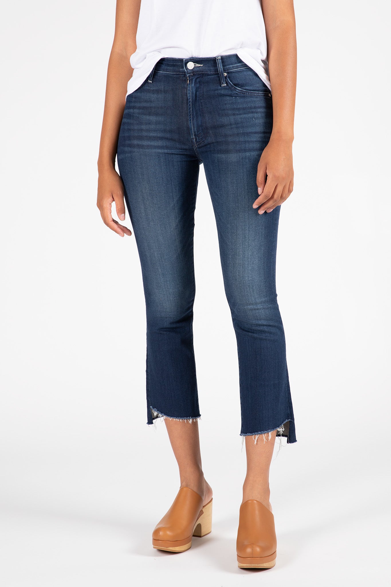 MOTHER-The-Insider-Crop-Step-Fray-Tongue-Chic