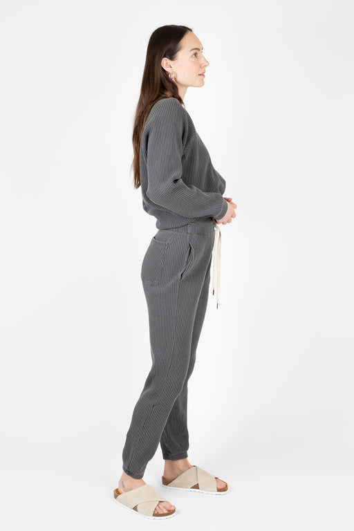 NSF-Clothing-Isabell-Sweatpant-Pigment-black